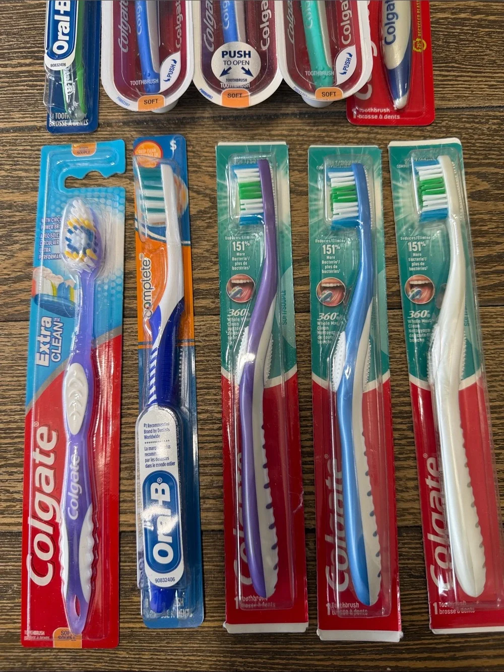 10 Colgate & Oral-B Toothbrush Bundle Soft Bristles Extra Clean Dentist Brush